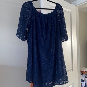 Plus size lace dress